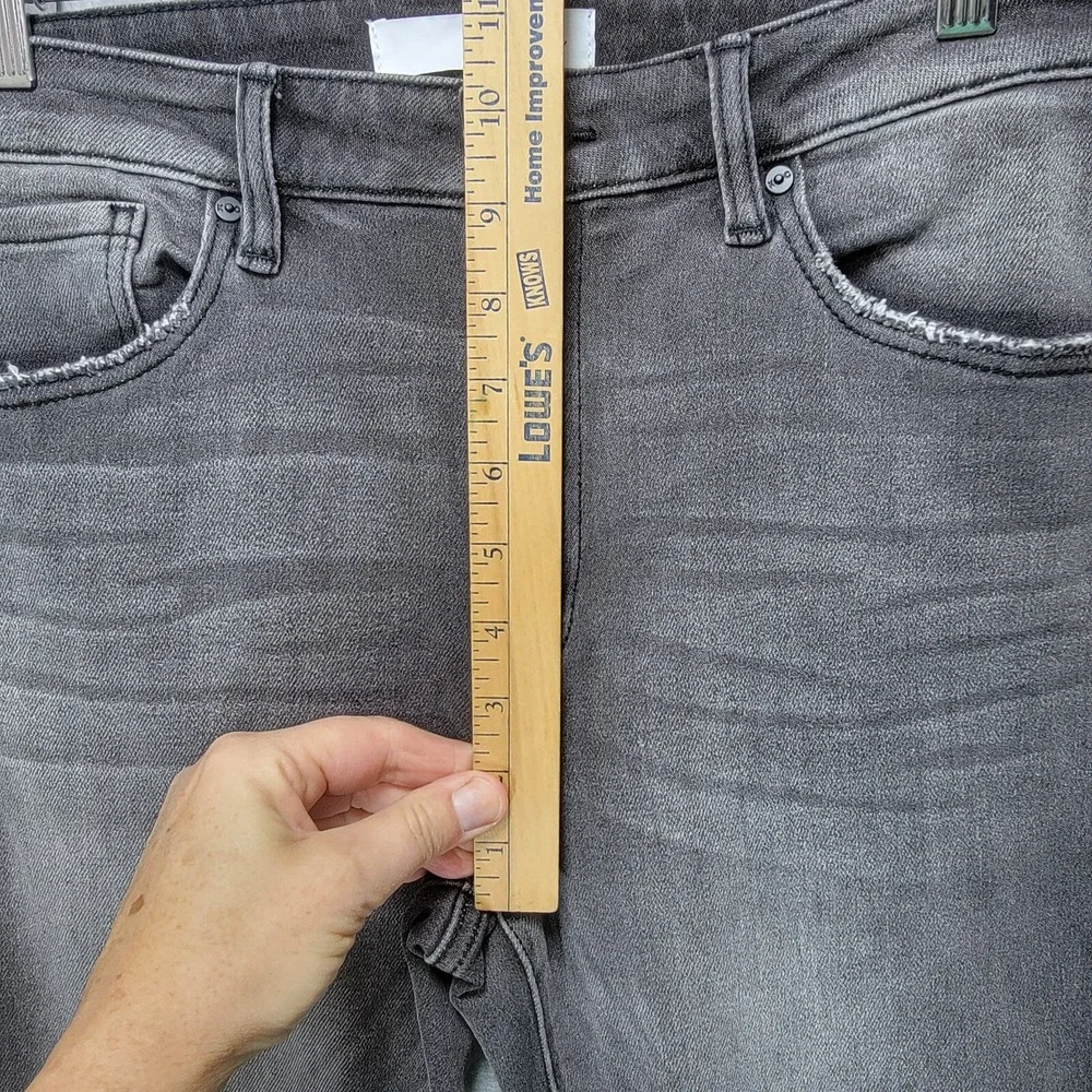 KanCan Signature Mid Rise Skinny Jeans Womens 13 30 Grunge‎ Punk Stretch Gray